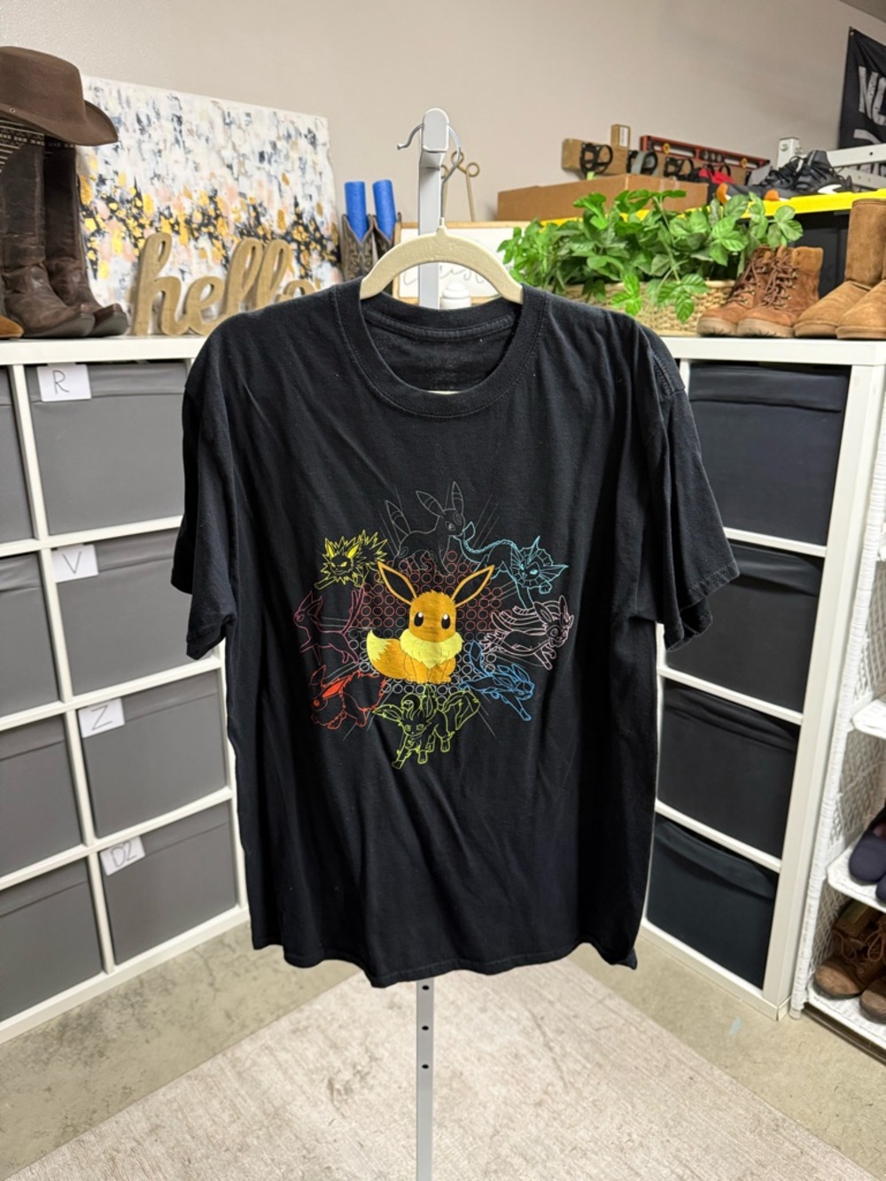Pokémon Eeveelution Eevee Graphic Tee - Colorful Pokémon Flareon Jolteon
